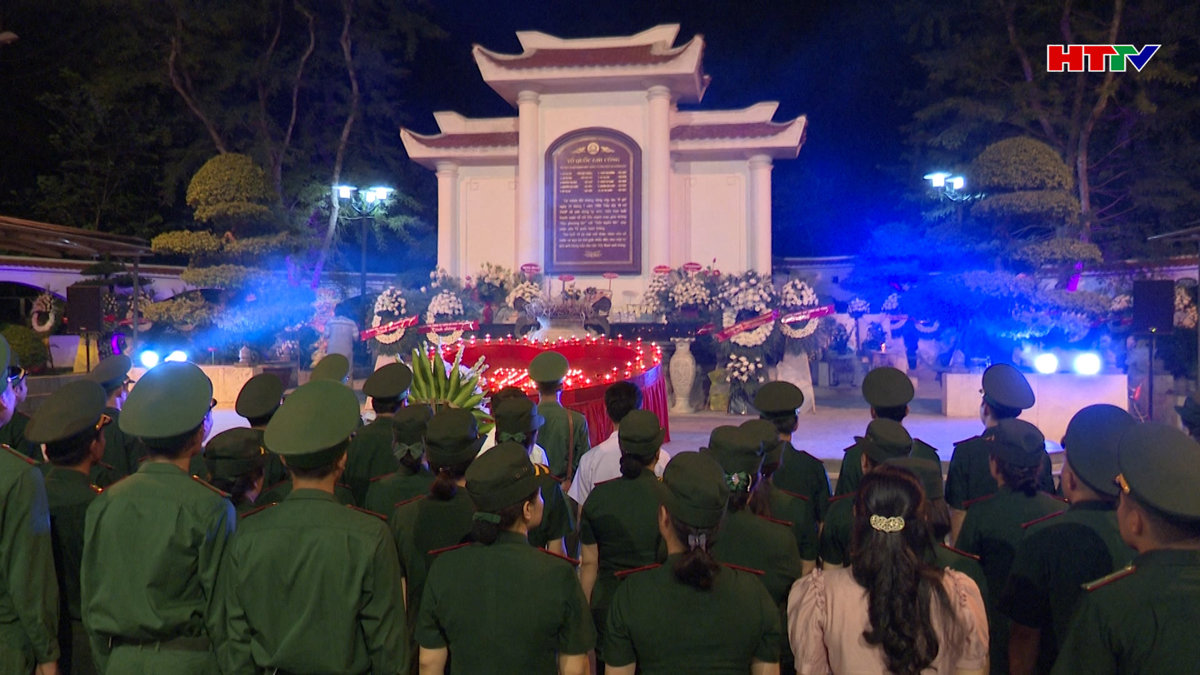 “Thắp nến tri ân, hát cho các chị nghe” tại khu di tích Ngã ba Đồng Lộc