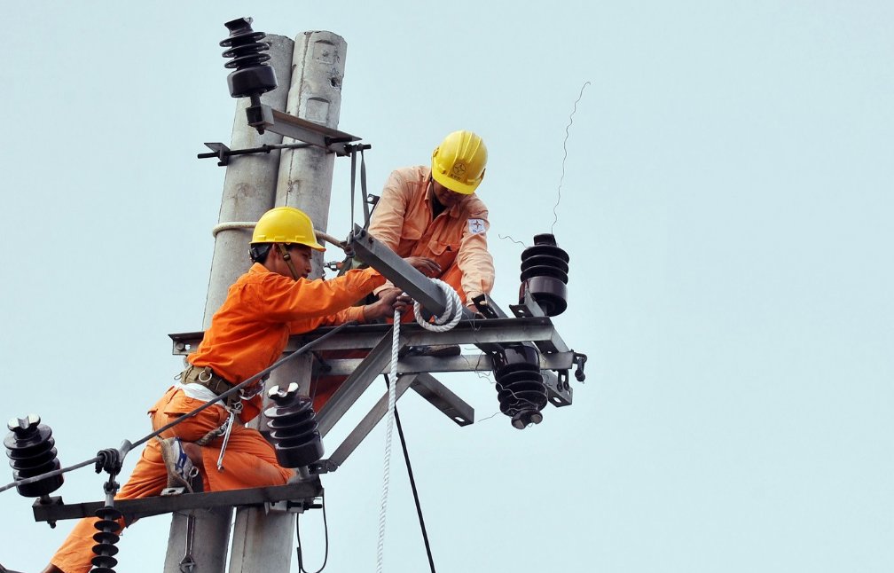 EVN đề xuất điều chỉnh giá điện như giá xăng dầu