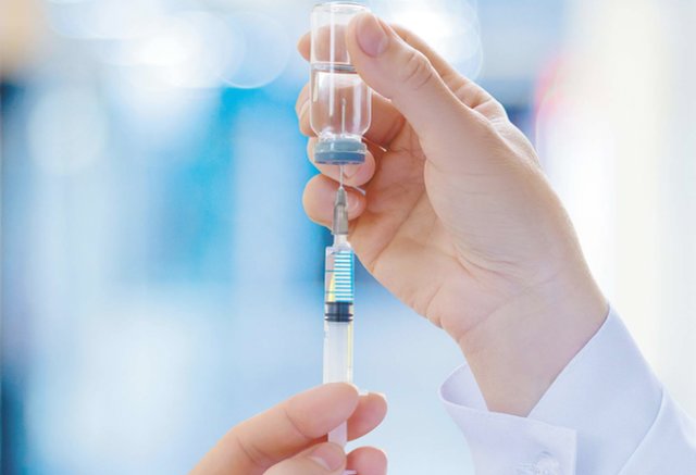 Bộ Y tế hoả tốc điều chuyên gia hỗ trợ Thanh Hoá cấp cứu, điều trị trường hợp sự cố tiêm chủng vaccine