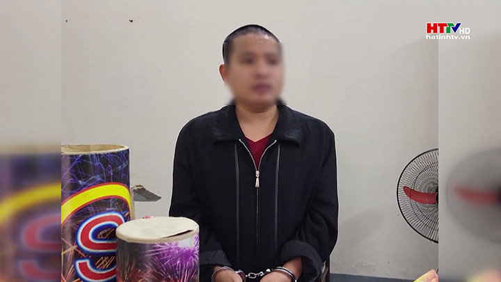 Lộc Hà bắt giữ các đối tượng buôn bán hàng cấm