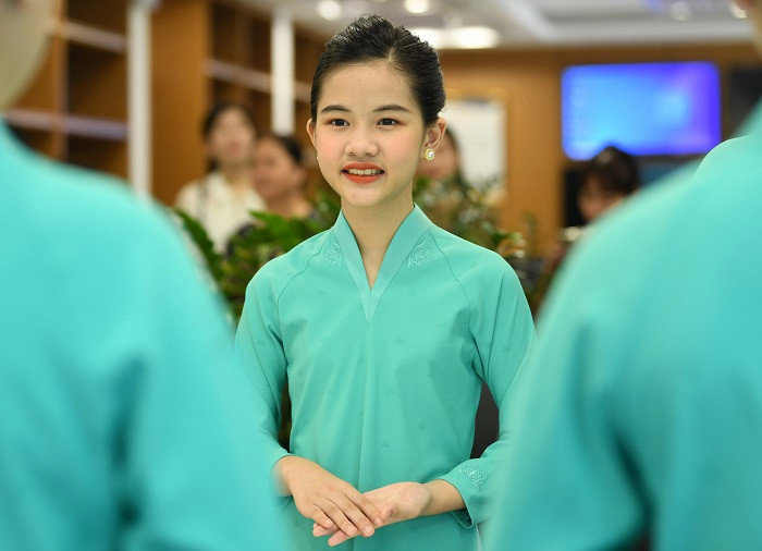 Chuyến bay đặc biệt của Vietnam Airlines với phi hành đoàn “nhí”