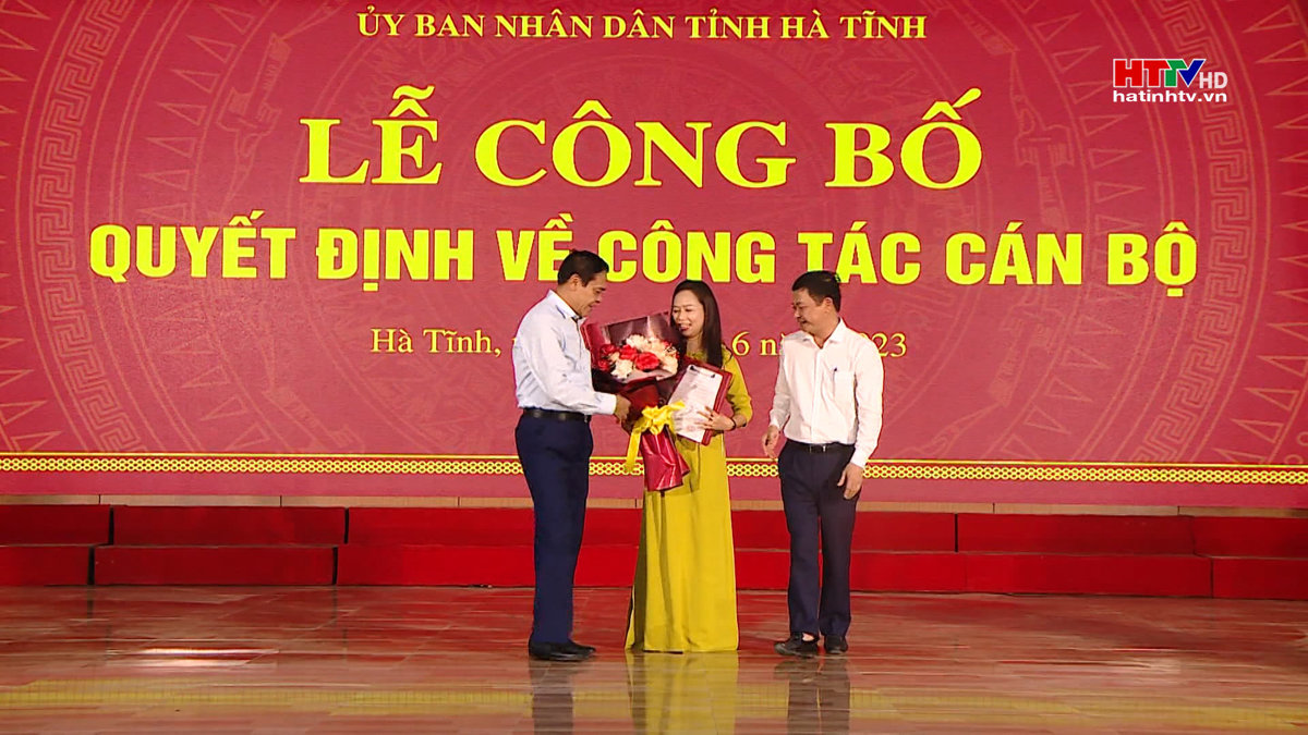 Công bố quyết định bổ nhiệm Hiệu trưởng Trường Cao đẳng Nguyễn Du