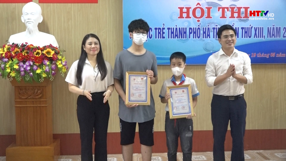 Thành phố tổng kết Cuộc thi Sáng tạo Thanh thiếu niên Nhi đồng