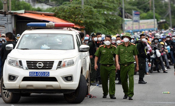 Đồng Nai tổ chức dẫn đường cho hơn 3.000 công nhân về quê