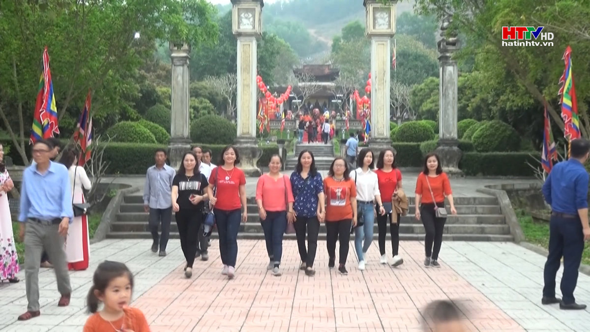 Hà Tĩnh đón gần 147.000 lượt du khách những ngày đầu năm mới