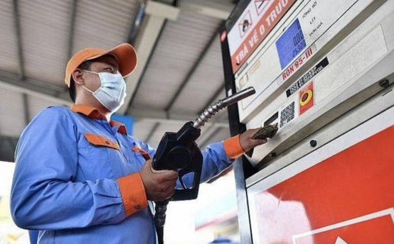 Giá xăng giảm sốc hơn 1.500 đồng/lít, còn hơn 20.000 đồng/lít