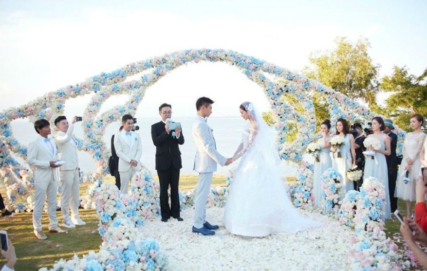 Hà Nội chuyển cấp độ dịch COVID-19: Đám cưới, đám tang tập trung không quá 30 người