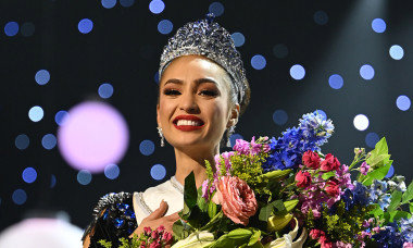 Người đẹp Mỹ đăng quang Hoa hậu Hoàn vũ 2022