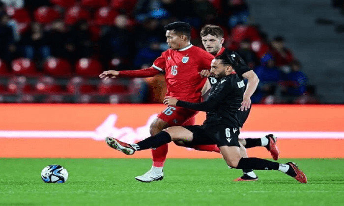 Đội tuyển Thái Lan thua đậm 0-8 trong trận giao hữu, HLV Polking chỉ ra nguyên nhân