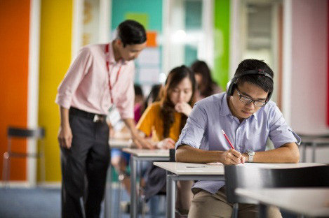 Chứng chỉ đầu tiên của Hội đồng Anh được cấp phép thi trở lại