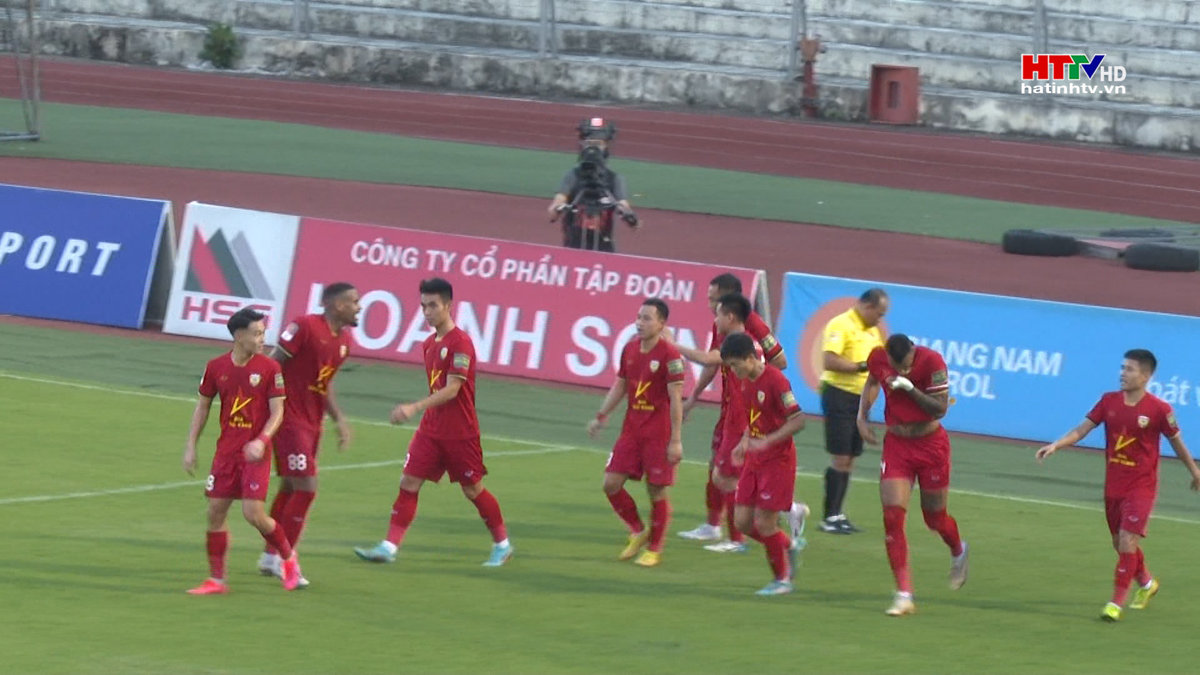 Vòng 11 Vleague: Hồng Lĩnh Hà Tĩnh thắng thuyết phục