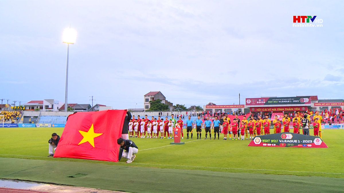 Hồng Lĩnh Hà Tĩnh chia điểm với Đông Á Thanh Hóa trên sân nhà