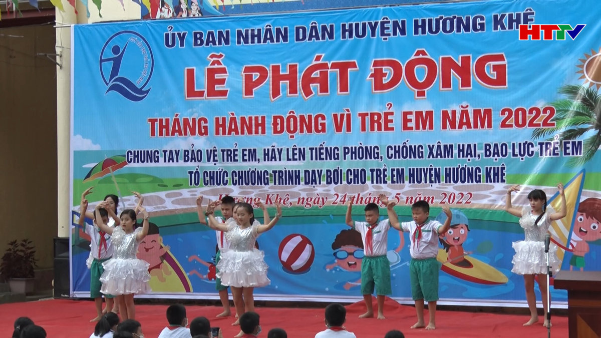 Hương Khê phát động tháng hành động vì trẻ em