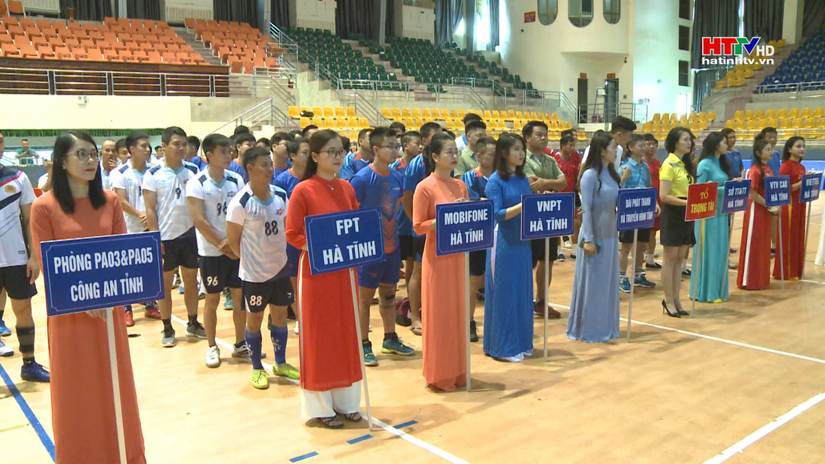 Khai mạc giải bóng chuyền ngành Thông tin Truyền thông