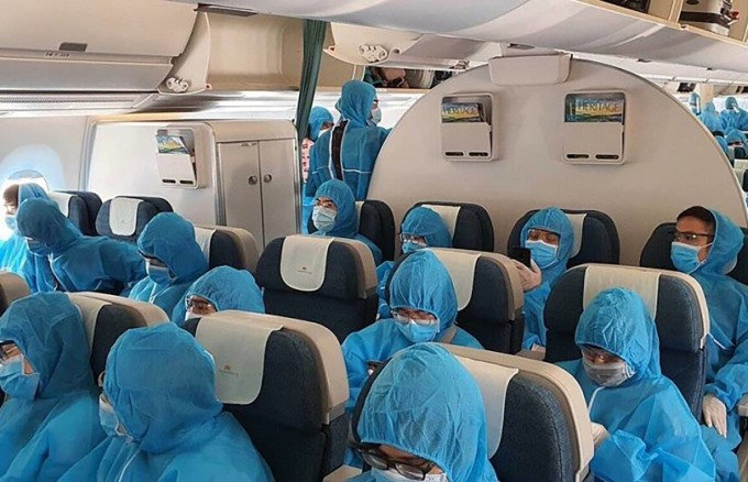 Khởi tố thêm 2 bị can trong vụ án 'chuyến bay giải cứu'