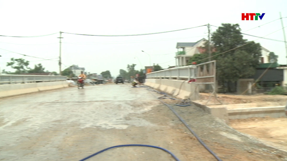 Vì sao người dân thôn Tân Tiến cản trở thi công Kênh Linh Cảm