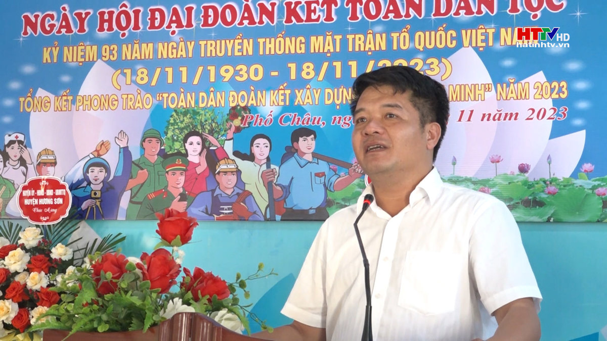 Chủ tịch UBMTTQ tỉnh dự ngày hội đại đoàn kết tại Hương Sơn