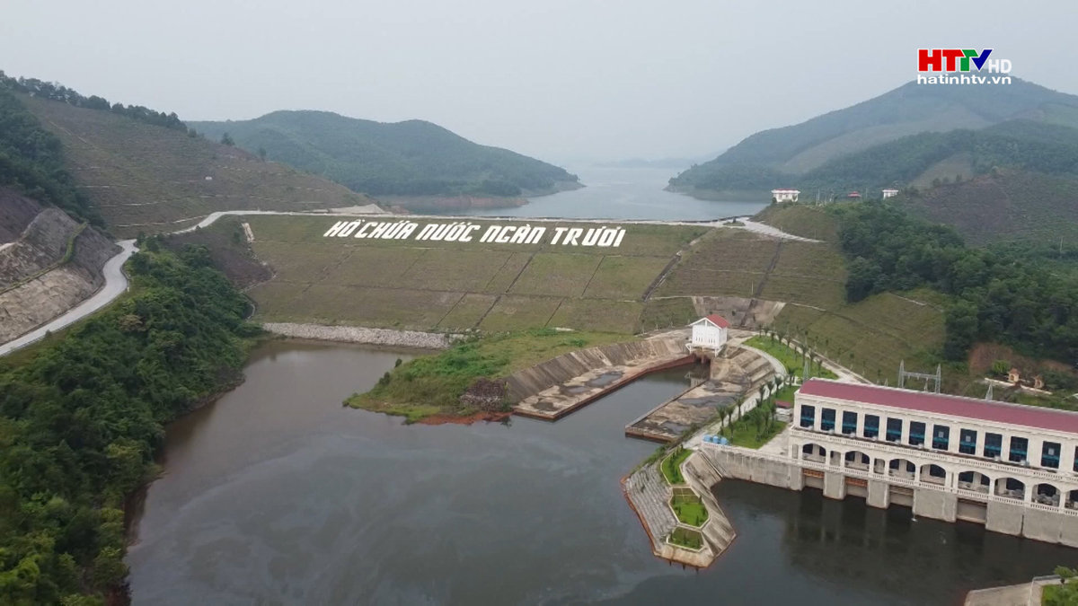 Nhà máy Thuỷ điện Ngàn Trươi phát gần 12 triệu KWh điện