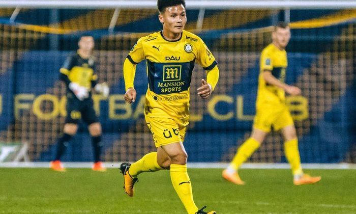 Pau FC và Quang Hải làm điều đặc biệt cho CĐV Việt Nam