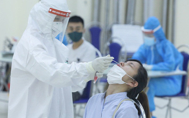 Hạ cấp COVID-19 thành bệnh truyền nhiễm nhóm B: Những thay đổi quan trọng nào cần lưu ý