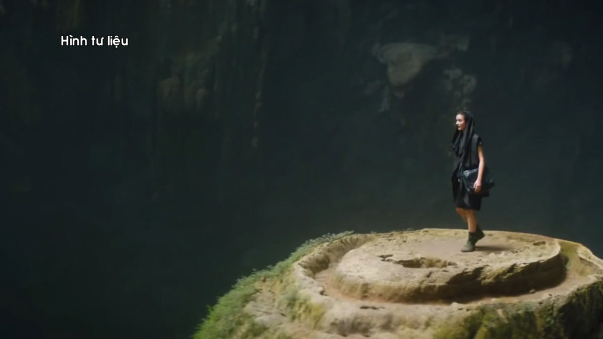 Sơn Đoòng  là hang động tự nhiên kỳ vĩ nhất thế giới