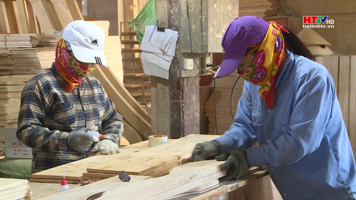 Yêu cầu báo cáo lương, thưởng Tết trước 25/12