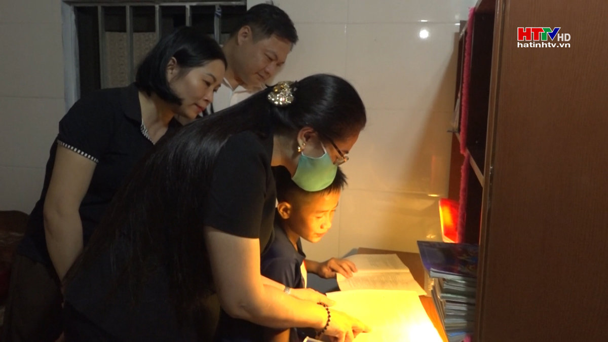 Thạch Hà triển khai “Tiếng trống khuyến học”