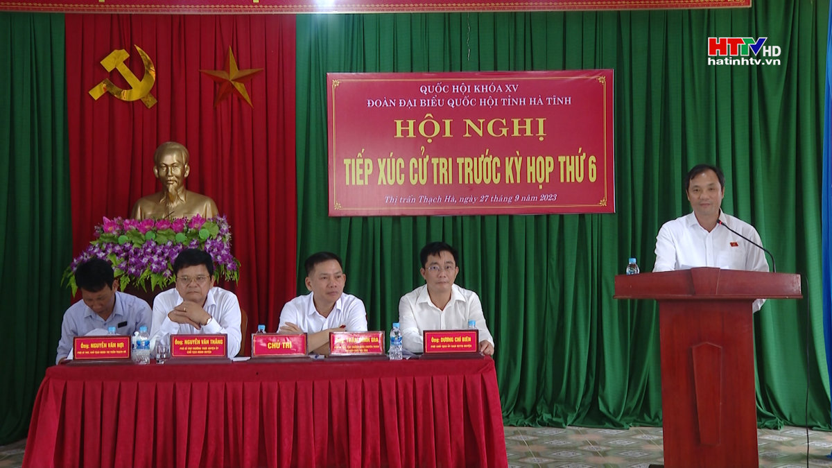 Đại biểu Quốc hội tiếp xúc cử tri Thạch Hà