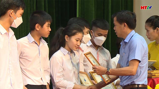 Tổng kết và trao trao giải cuộc thi sáng tạo KHKT