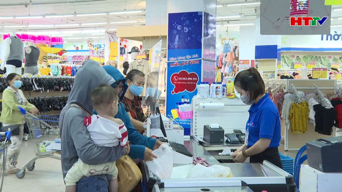 Từ năm 2030 cấm tiêu thụ túi nylon tại các chợ