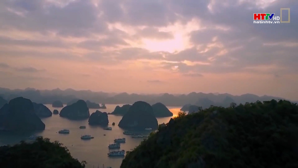 Vịnh Hạ Long lọt top điểm đến đẹp nhất thế giới