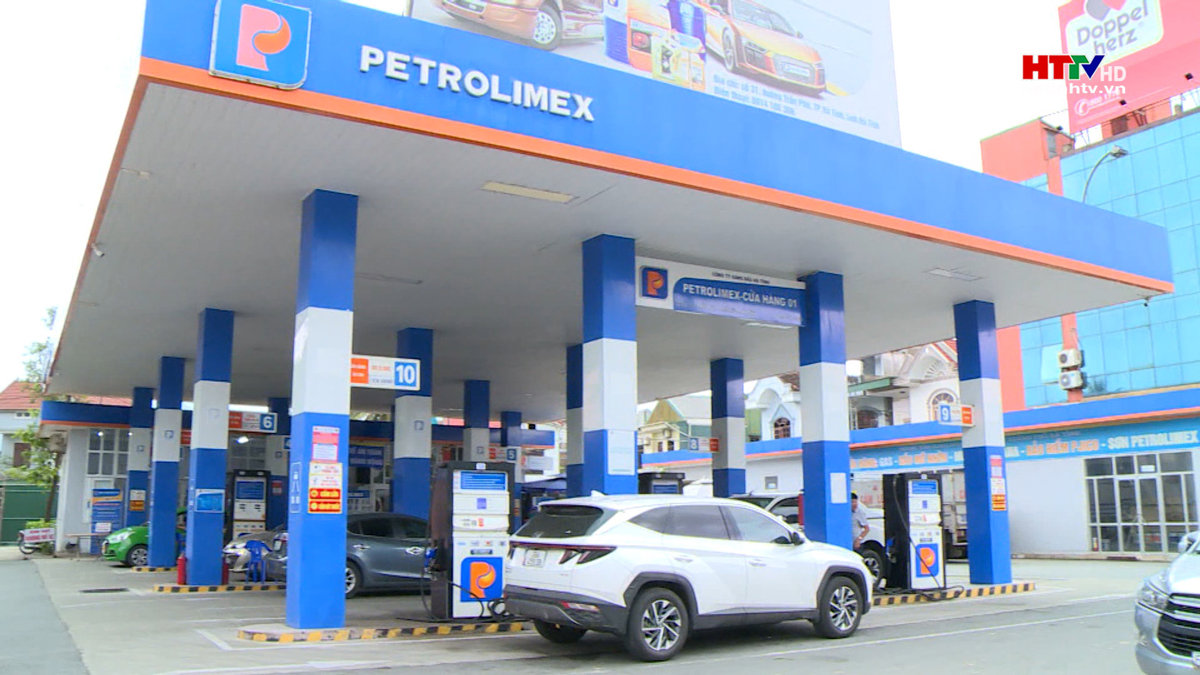 Xăng dầu đồng loạt giảm giá