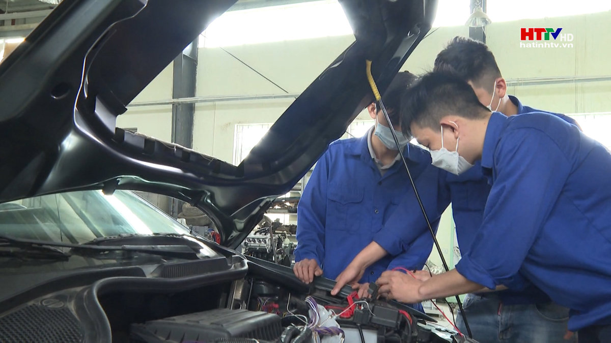 Xuất khẩu lao động 8 tháng vượt kế hoạch cả năm